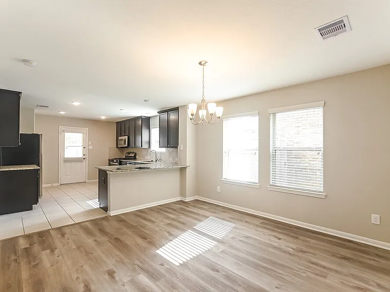 5119 Gulf Stream Ln — Photo 6