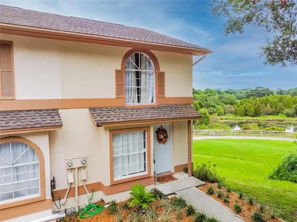 1304 Brigadoon Dr, Clearwater, FL 33759