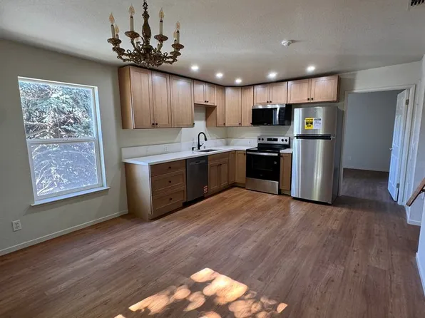 102 Richardson St, Grass Valley, CA 95945
