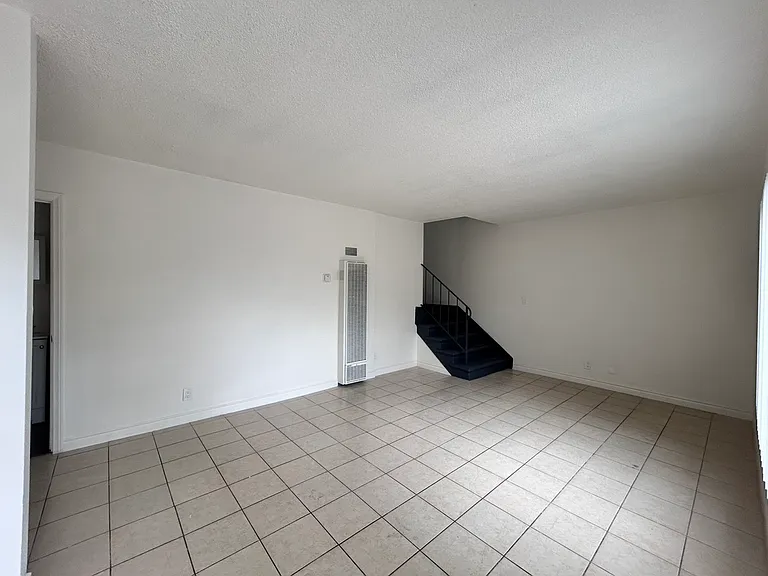 10825 Klingerman St #4 — Photo 4