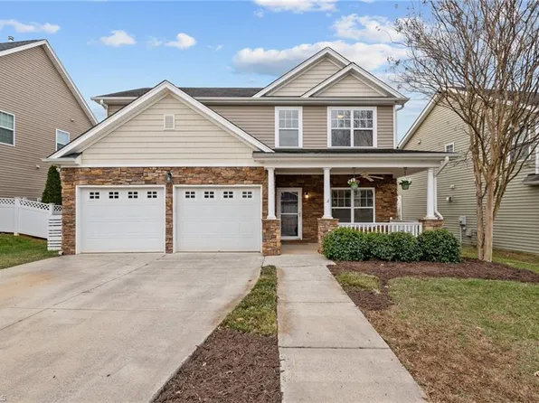 1938 Glenkirk Dr, Burlington, NC 27215