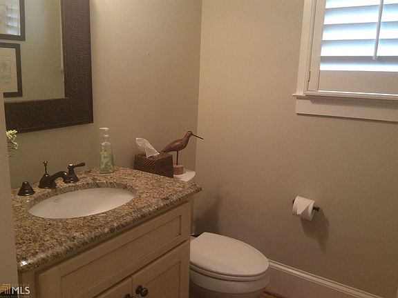 5th image of 523 Birch River Dr
