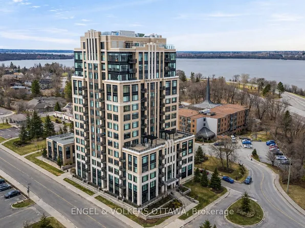 75 Cleary Ave #1106, Ottawa, ON K2A 1R8