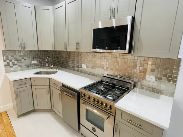 26-18 28th Street image 1 of 8