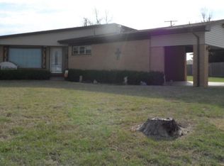 1808 Hollywood Dr, Altus, OK 73521