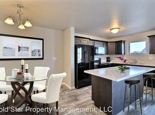3724 24th St SE, Mandan, ND 58554