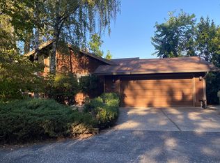 15592 Lorie Dr, Grass Valley, CA 95949