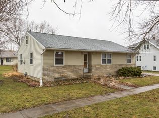113 1st St NW, Grand Meadow, MN 55936