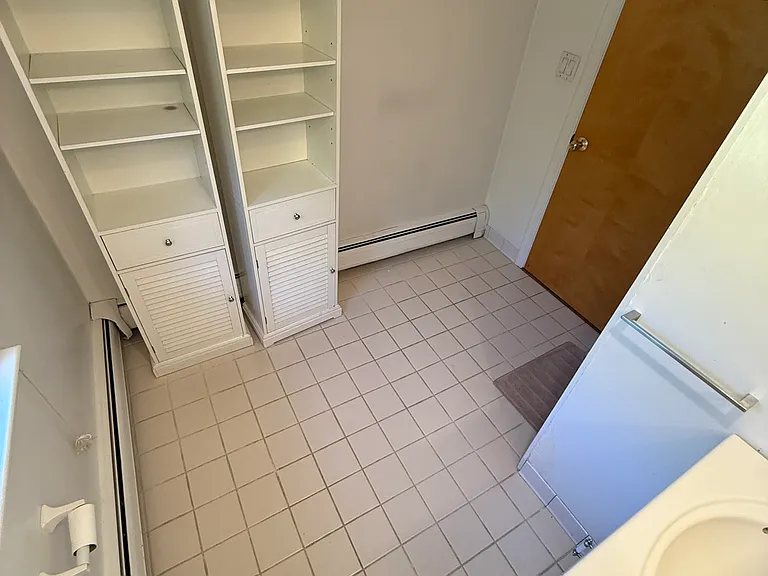 793 Lake St #5 — Photo 59