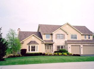 42 Squire Rd, Hawthorn Woods, IL 60047