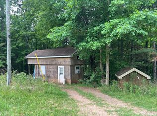 160 Oak Acres Ln, Mount Airy, NC 27030
