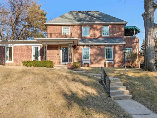 3806 N Northwood Ave, Peoria, IL 61614