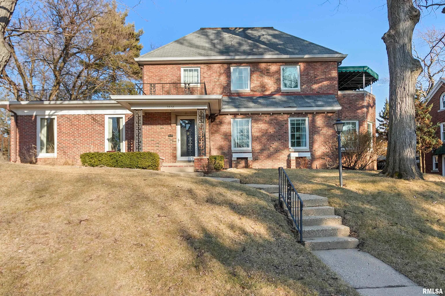 3806 N Northwood Ave photo 1