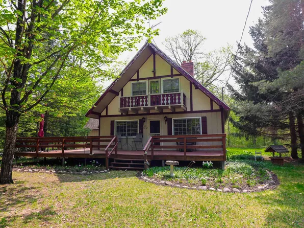 9775 Skytrails Cir, Mancelona, MI 49659
