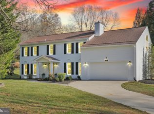 1841 Batten Hollow Rd, Vienna, VA 22182