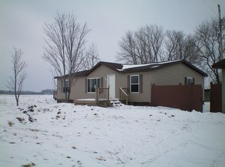 2003 103rd Ave, Braham, MN 55006