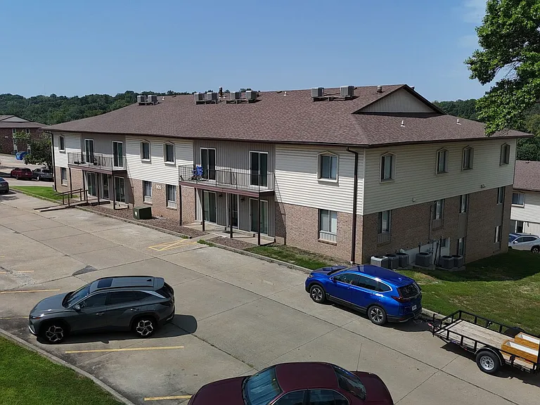 905 Southwest Blvd #O — Photo 2