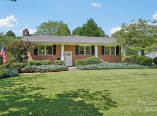 25 Hazel Ct, Brevard, NC 28712