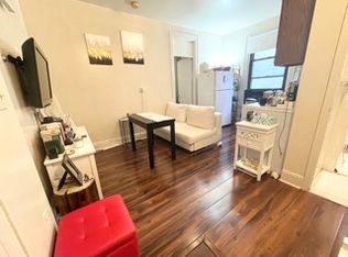 31-29 34th St #2B, Astoria, NY 11106