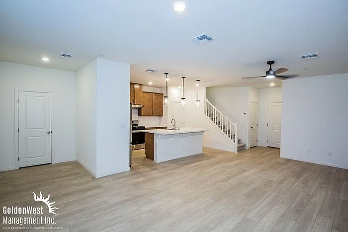 12512 Kings Creek Pl — Photo 3