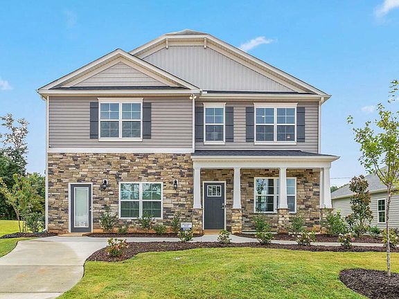3rd image of 2677 Lansdowne Dr