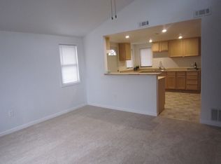 25081 W Catherine Ave, Antioch, IL 60002
