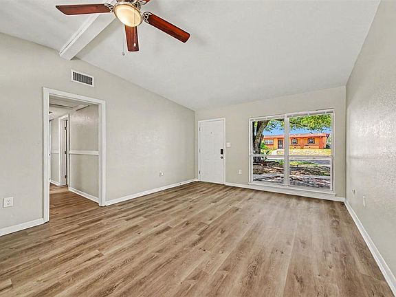 5th image of 5909 Wolf Rd