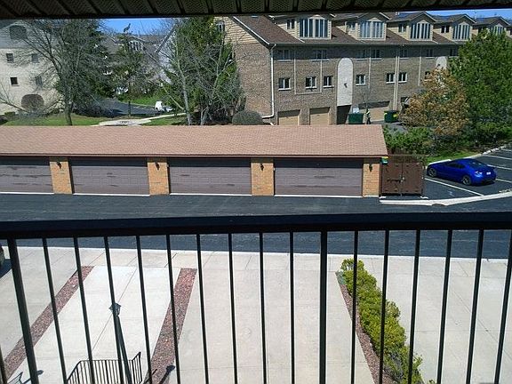 2nd image of 9 Cinnamon Creek Dr