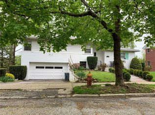 126 Lasalle Dr, Yonkers, NY 10710
