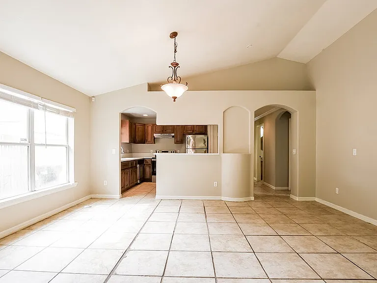 5420 Blue Grass St — Photo 6