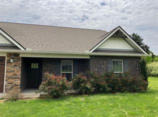 1410 Sally View Dr, Friendsville, TN 37737