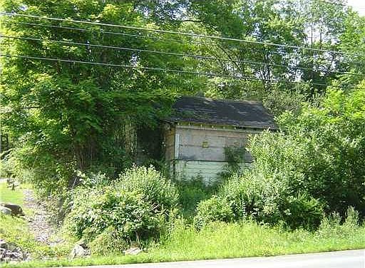 2nd image of 458 County Highway 50