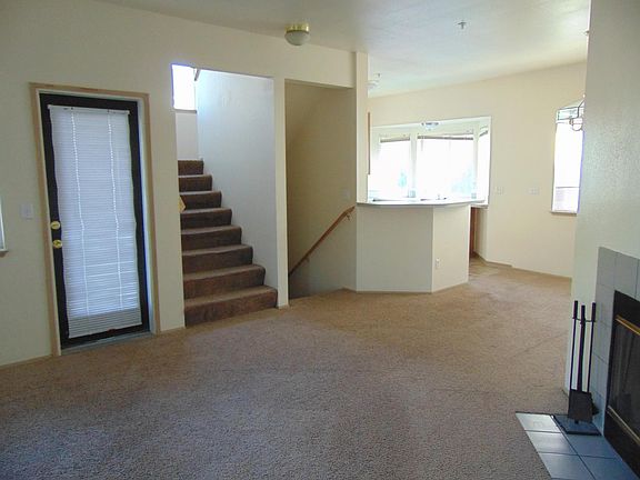 4th image of 6304 Barstow Ln SE Unit 1