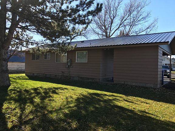 3rd image of 424 N 1 W