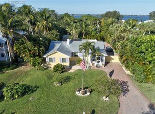 819 SE Weir St, Stuart, FL 34994