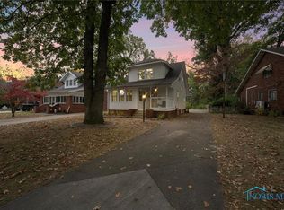 2343 Grantwood Dr, Toledo, OH 43613