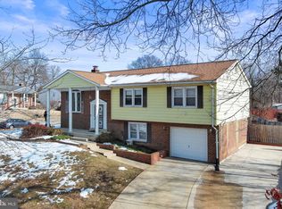 8800 Loughran Rd, Fort Washington, MD 20744
