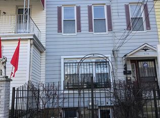 636 E 235th St, Bronx, NY 10466