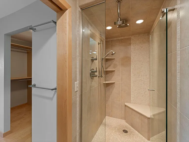 2885 Knox Ave S #502 — Photo 23