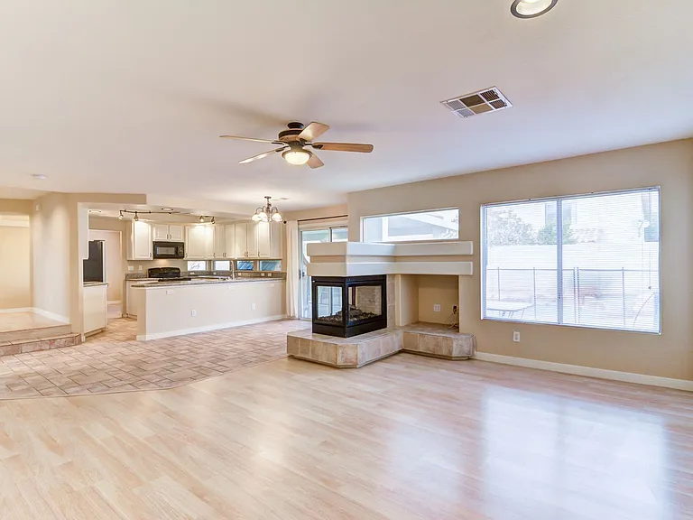 8508 Copper Knoll Ave — Photo 5