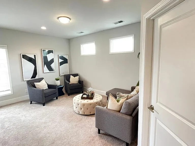 10215 Rainier Trail Dr NW — Photo 5