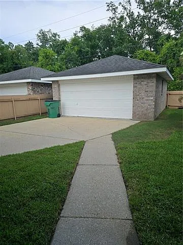 133 Lakewood Dr #A — Photo 3