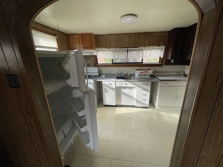 437 Fountain St #1 — Photo 8
