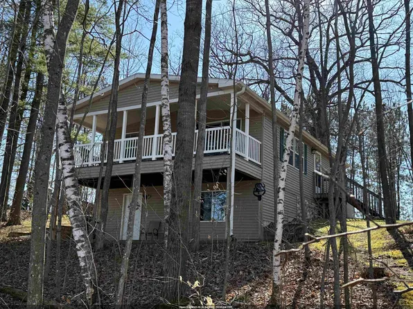 N8825 County Road G, Gresham, WI 54128