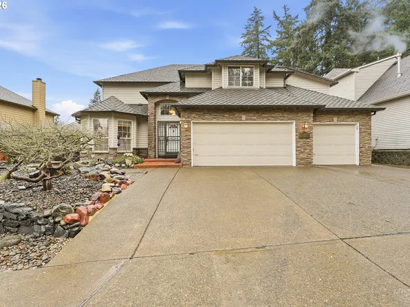 16867 Wight Ln, Lake Oswego, OR 97035