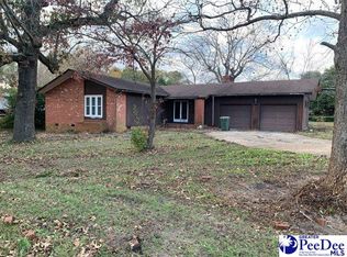 307 Winston Ave, Bennettsville, SC 29512