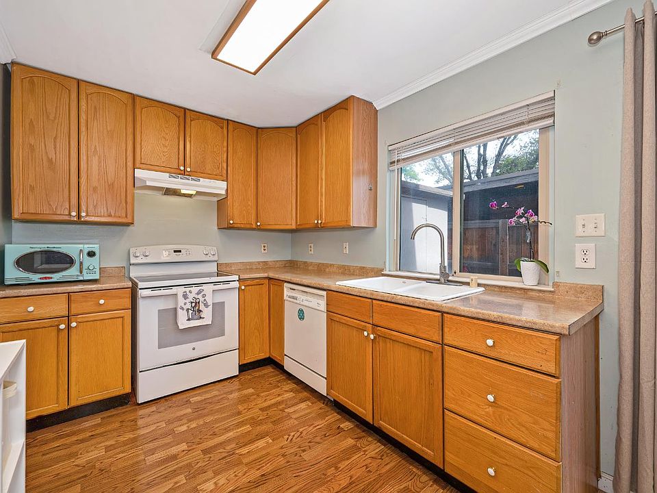 1st image of 8841 La Riviera Dr Unit E