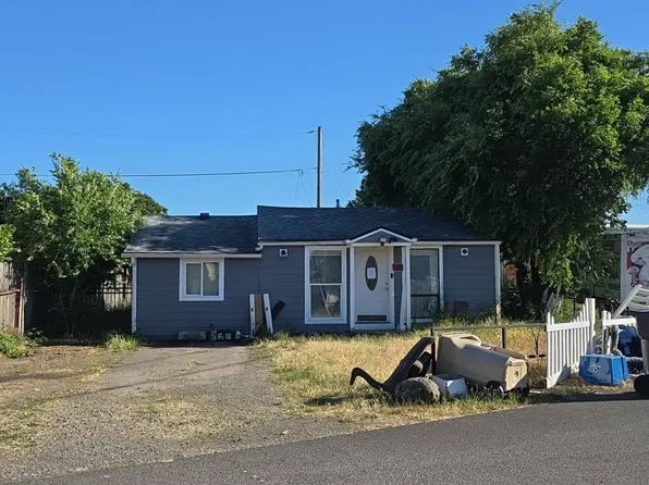 290 Center St, Lebanon, OR 97355