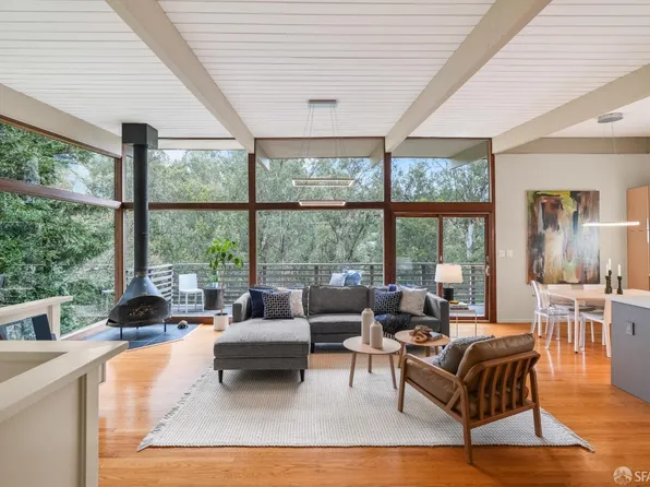 6676 Pine Needle Dr, Oakland, CA 94611