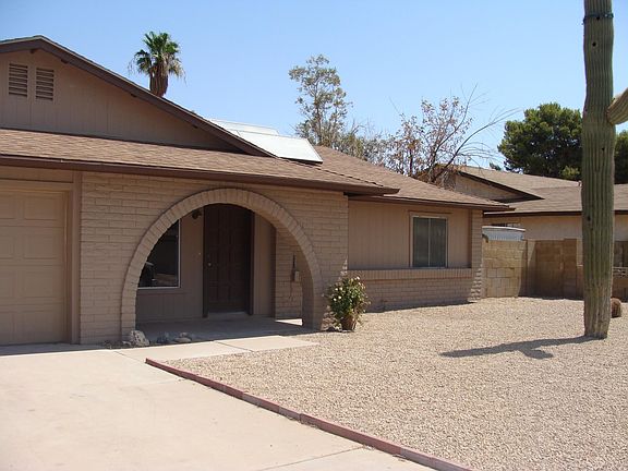 2nd image of 2306 E Palmcroft Dr